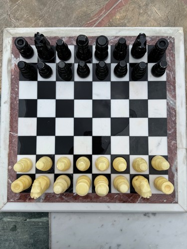Scacchiera marmo fatta a - marmo,