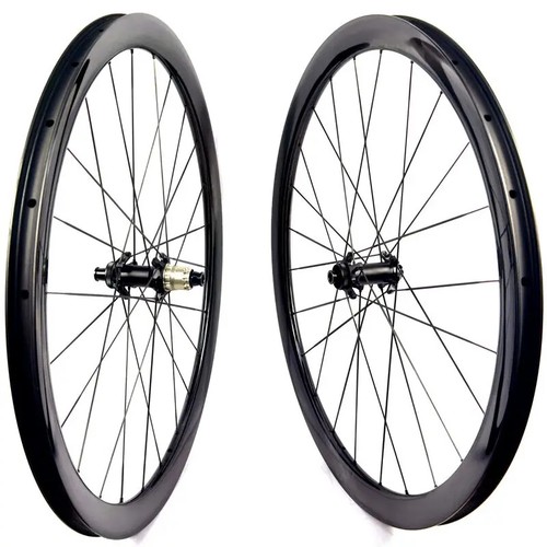 Ruota bici ghiaia strada - , in