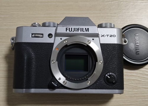 Fujifilm xt20 silver 3 - fujifilm,