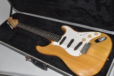 Aria Pro II ST-400 STRIKIN'