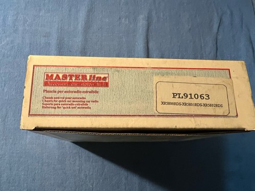 Plancia autoradio estraibile