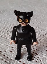 DC PLAYMOBIL PERSONAGGIO VC299 CATWOMAN SORPRESINE KINDER ITALIA 2025-26