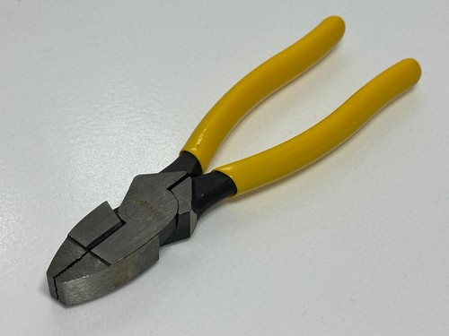 Dewalt classic yellow grip - dewalt,