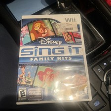 Disney Sing It: Family Hits -