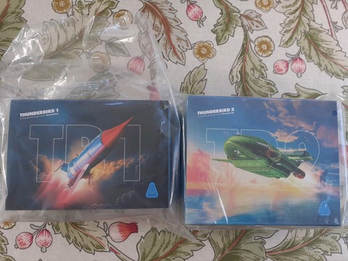 Thunderbird 2 60th - &,