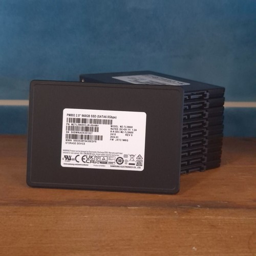 Samsung mz7l3960hcjr pm893 960 - samsung,