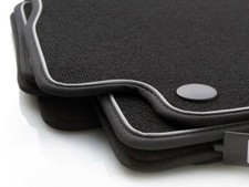 NUOVI AMG Tappetini Mercedes CLK 209 Qualità Originale Fionda 4x Nero Argento