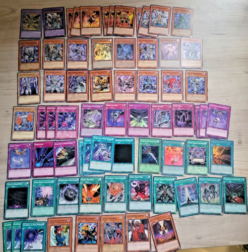 Mazzo mondo oscuro - yu-gi-oh!,