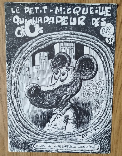 Petit mickey qui - petit, pas