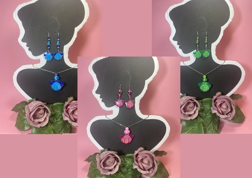 Collana con orecchini - , in
