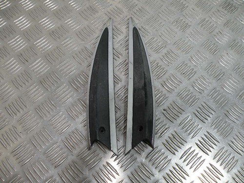 Cache latérale avant - , piaggio