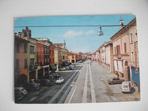 Orzinuovi piazza auto - la, car