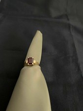Anello solitario granato