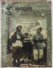 p WARRIORS 35056 -Scala 1/35 - German Waffen-SS MG Troops Walking (winter dress)