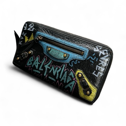Rare balenciaga graffiti city - balenciaga,