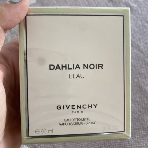 Givenchy dahlia noir eau - dahlia,