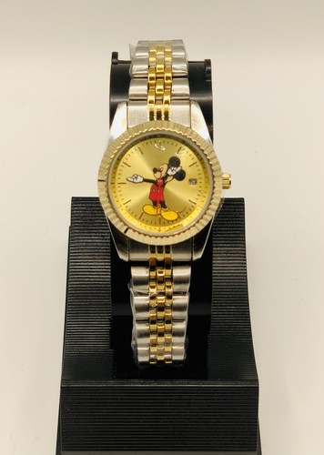 Nuovissimo orologio bicolore