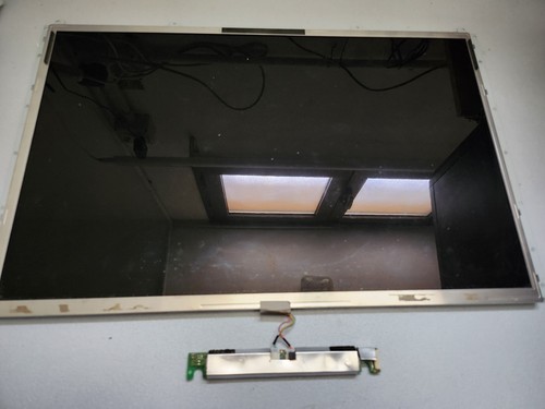 Display monitor per - monitor, notebook