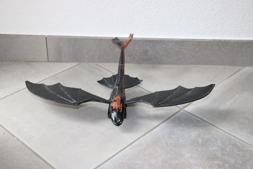 How train your dragon - train,