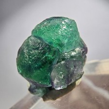Cubo di fluorite fantasma
