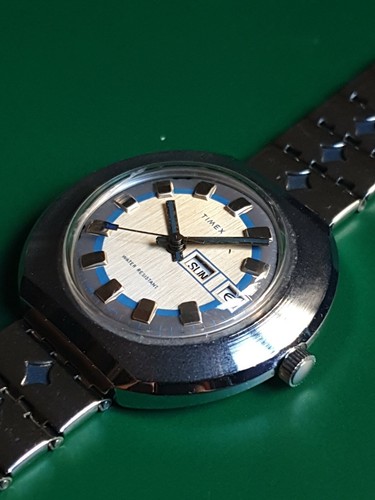 Timex disco volante - , carica