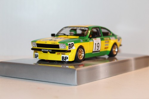 Slot car revo - ,