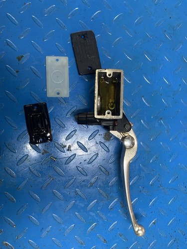 Pompa freno anteriore bmw c600 - bmw,