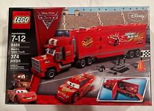 LEGO Cars 2 Mack's Team Truck (8486) Ritirato 2011 Nuovo con scatola, molto raro.