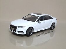 AUDi A4 L S-LiNE SEDAN 2017 BiANCO WHiTE FAW PAUDi 1/18 (NO NOREV MiNiCHAMPS)