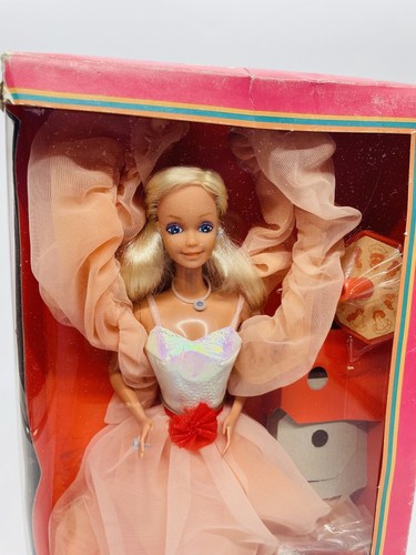 Barbie 1984 lady - barbie,