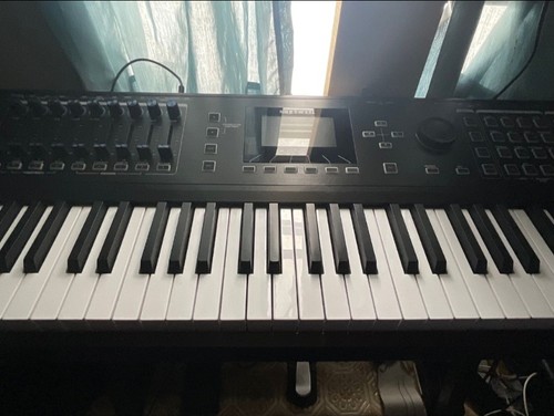 Kurzweil pc4 synthesizer - pc4-7,
