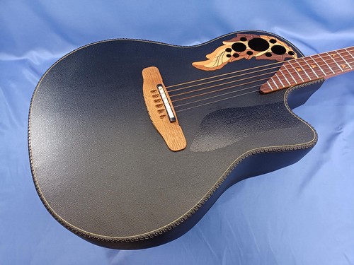 Chitarra acustica usata