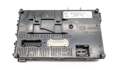 Renault clio uch - renault,