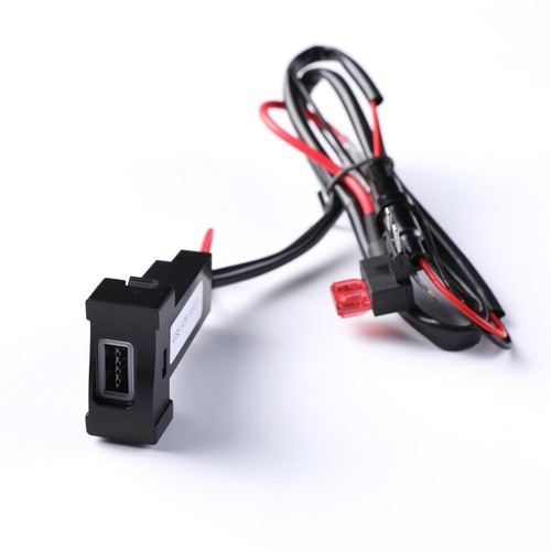 Caricabatteria auto usb - caricabatteria, usb-a