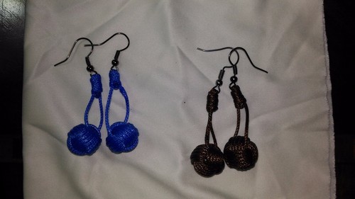Orecchini corda cerata - ,