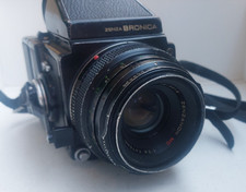 Zenza Bronica con Zenzanon MC 2.8/75mm (AS IS)