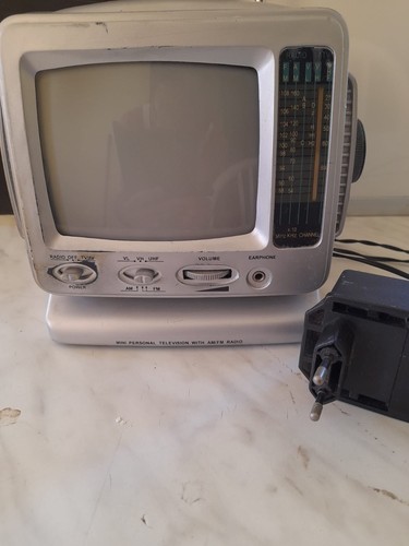 Portatile vintage con - bn,