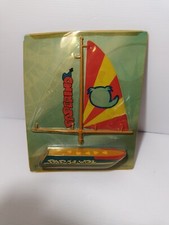 Parte di Il Catamarano Di Paperino, LEGGI