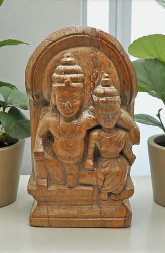 Antico legno dio - di,