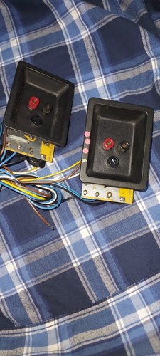 Altoparlante stereo w - stereo, b&w