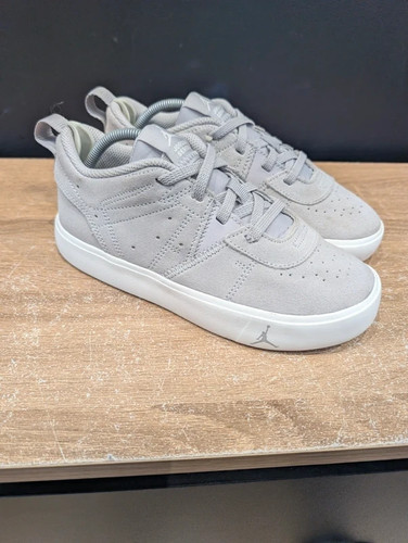Jordan series alt light - es,
