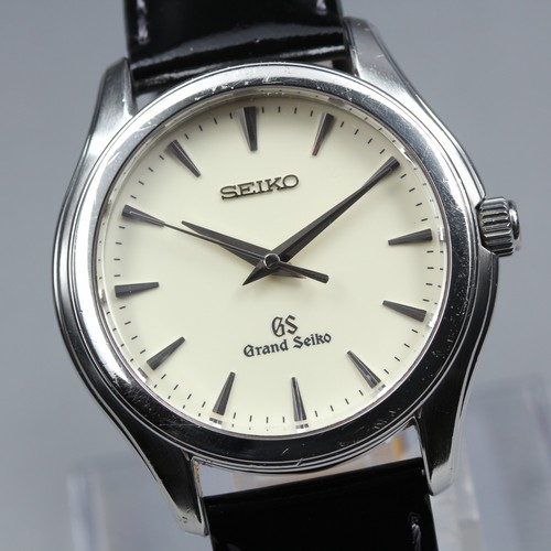 Orologio vintage quasi - vintage, come