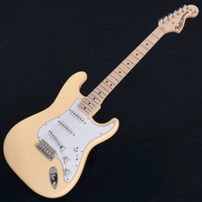 Fender Japan Exclusive Yngwie