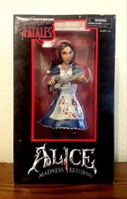 STATUA ALICE FOLLIA RITORNA