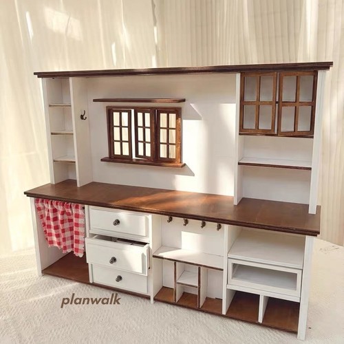 Scale doll house - scale,