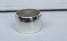 Anello a fascia in argento