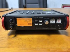 Registratore digitale 8 tracce