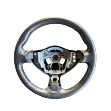 Volante Nissan - Juke     2011