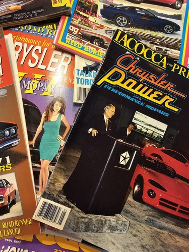 Vintage car magazines - magazines, mopar