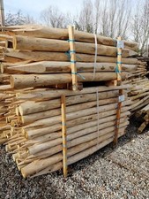 Pali castagno scortecciato